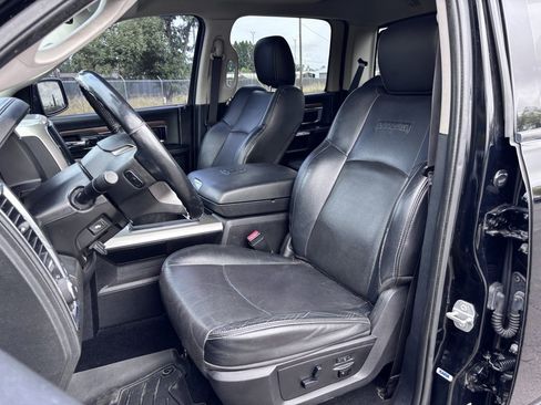 Used 2015 RAM 1500 Laramie w/ Convenience Group image 27