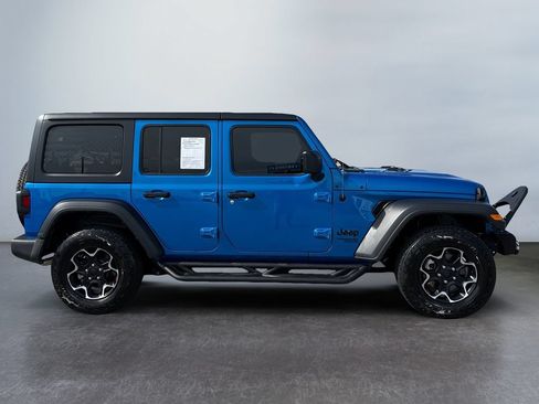 Used 2021 Jeep Wrangler Unlimited Sport AWD/4WD image 2