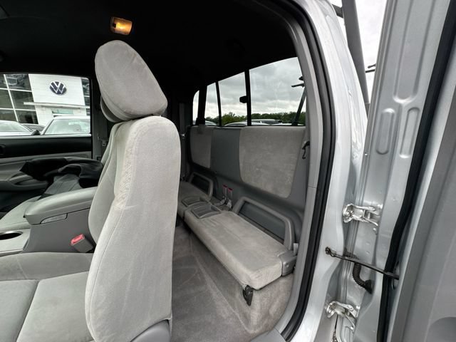 Used 2005 Toyota Tacoma 2WD Access Cab w/ SR5 Pkg #2 image 22