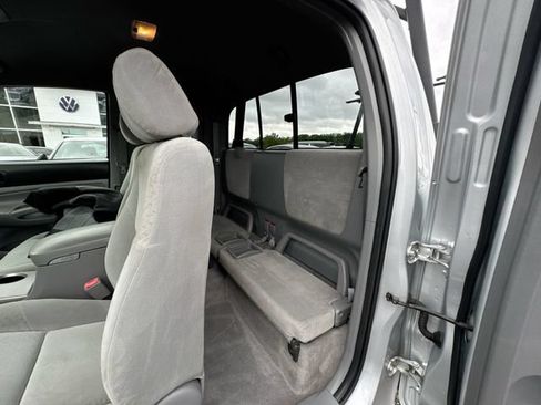 Used 2005 Toyota Tacoma 2WD Access Cab w/ SR5 Pkg #2 image 22