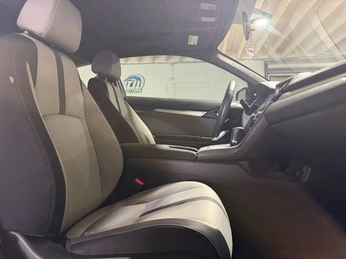 Used 2018 Honda Civic EX-T image 10