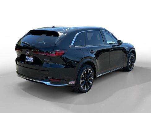 Certified 2024 MAZDA CX-90 Plug-In Hybrid w/ Premium Plus AWD/4WD image 5