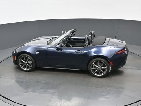 Used 2021 MAZDA MX-5 Miata Grand Touring image 31