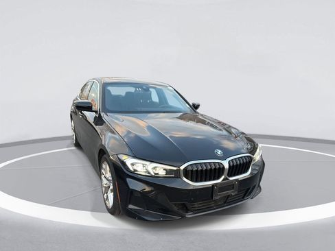 Used 2025 BMW 330i xDrive Sedan image 2