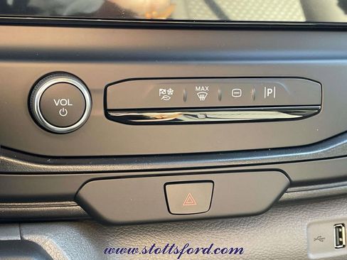 New 2026 Ford Transit 150 Low Roof image 23