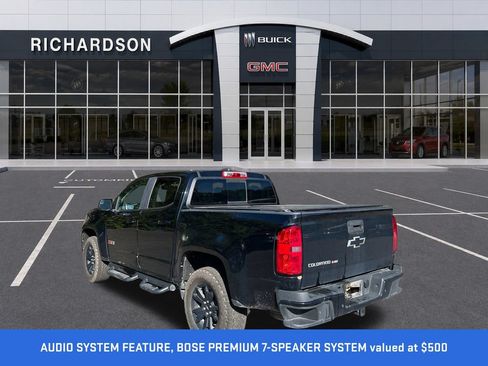 Used 2019 Chevrolet Colorado Z71 w/ Z71 Midnight Edition AWD/4WD image 3
