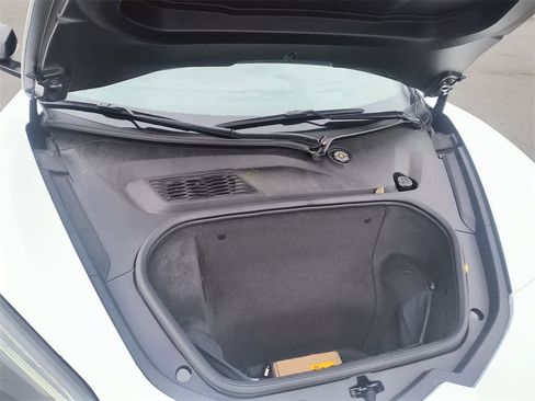 Used 2021 Chevrolet Corvette Stingray Premium Conv w/ Z51 Performance Package image 24