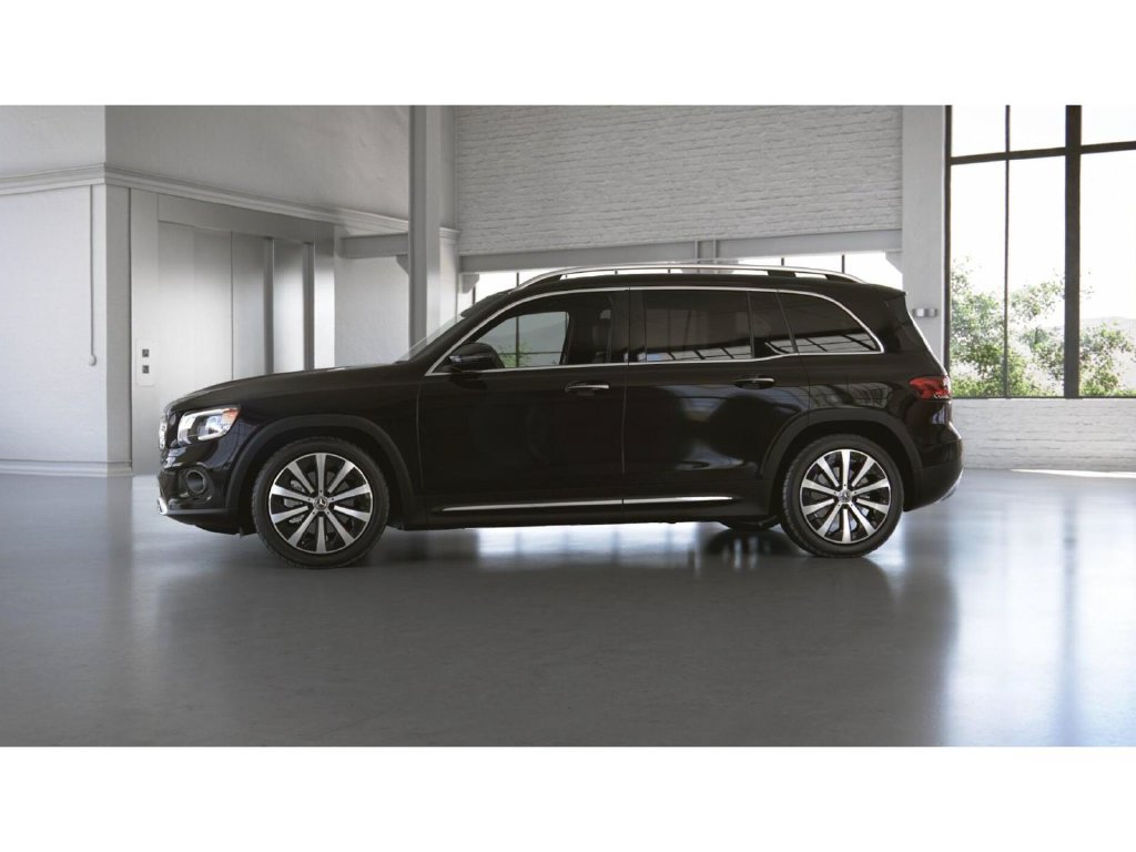 Certified 2023 Mercedes-Benz GLB 250 4MATIC image 36