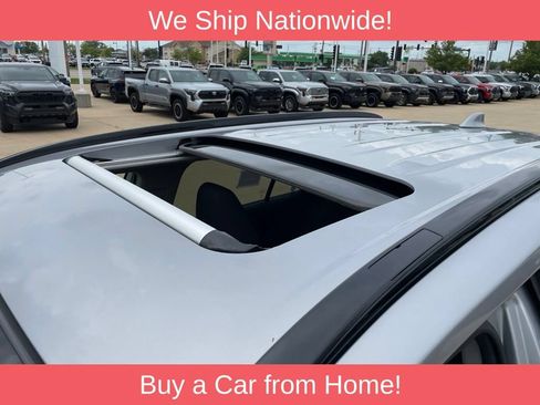 Used 2021 Toyota RAV4 XLE w/ Convenience Package AWD/4WD image 3