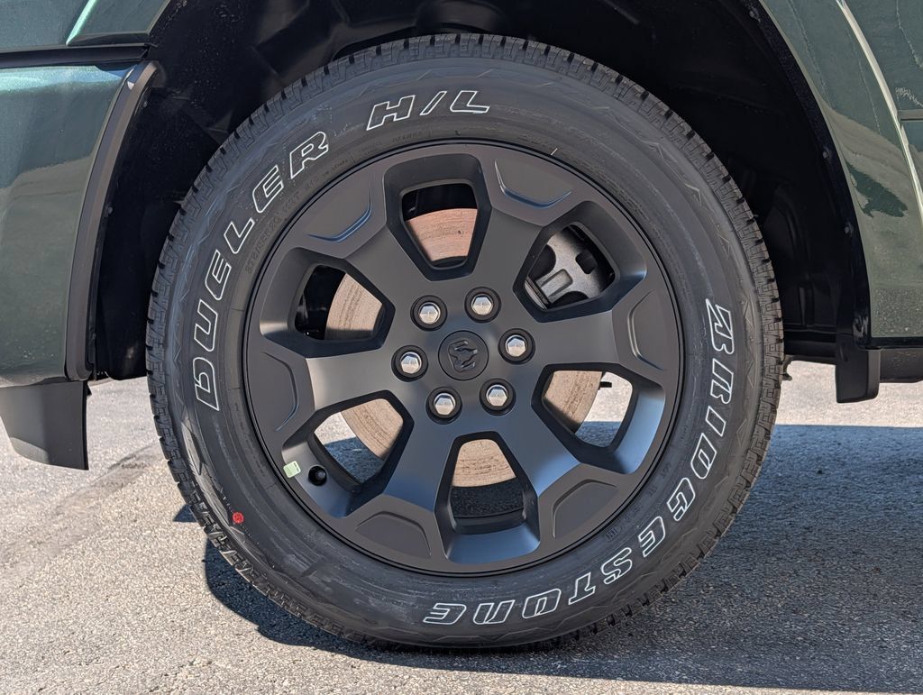 New 2026 RAM 1500 Big Horn AWD/4WD image 4