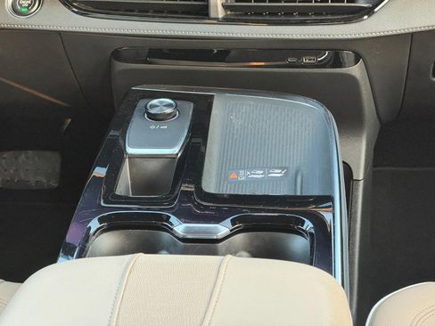 New 2026 Buick Enclave Preferred w/ Power Package image 15