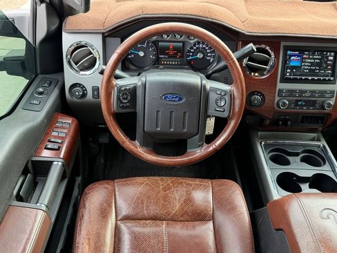 Used 2012 Ford F350 King Ranch w/ King Ranch w/Chrome Pkg image 9