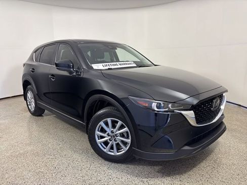 Used 2023 MAZDA CX-5 AWD 2.5 S w/ Preferred Package image 2