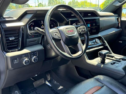 Used 2024 GMC Sierra 1500 AT4 w/ AT4 Preferred Package AWD/4WD image 28