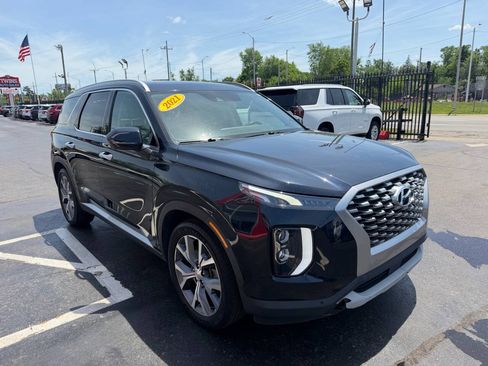 Used 2021 Hyundai Palisade SEL w/ Premium Package FWD image 3
