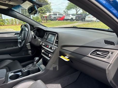 Used 2018 Hyundai Sonata Sport FWD image 9