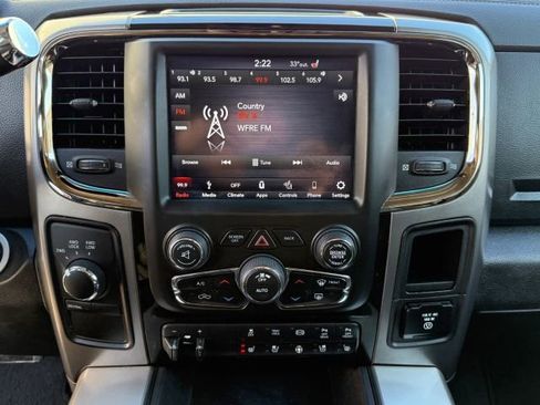 Used 2018 RAM 2500 Laramie w/ Sport Appearance Group image 41