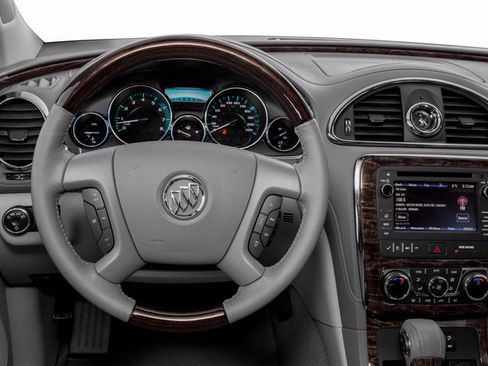 Used 2016 Buick Enclave Leather AWD/4WD image 9