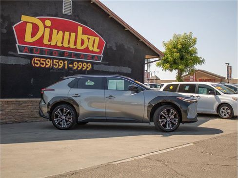 Used 2023 Toyota bZ4X AWD w/ Weather Package image 7