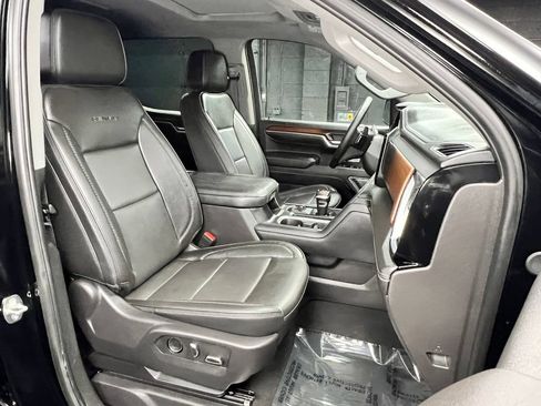 Used 2024 GMC Sierra 1500 Denali w/ Denali Reserve Package AWD/4WD image 8