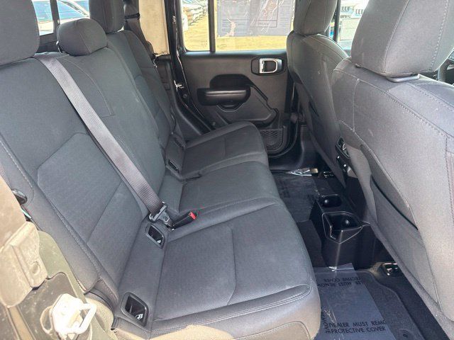 Certified 2021 Jeep Gladiator Sport AWD/4WD image 29
