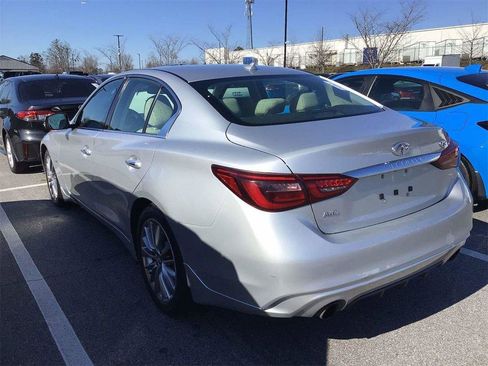 Used 2018 INFINITI Q50 Luxe w/ Essential Package (3.0T Luxe) image 2