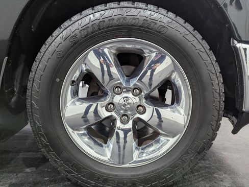 Used 2017 RAM 1500 Big Horn image 6