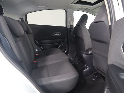 Used 2022 Honda HR-V EX image 14