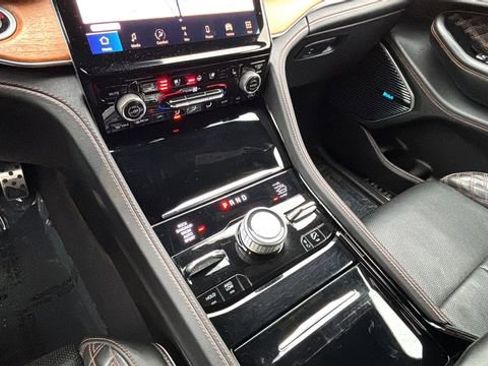 Used 2022 Jeep Grand Cherokee Summit image 14