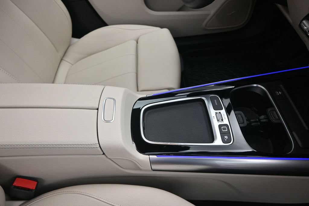 Used 2025 Mercedes-Benz GLA 250 image 28