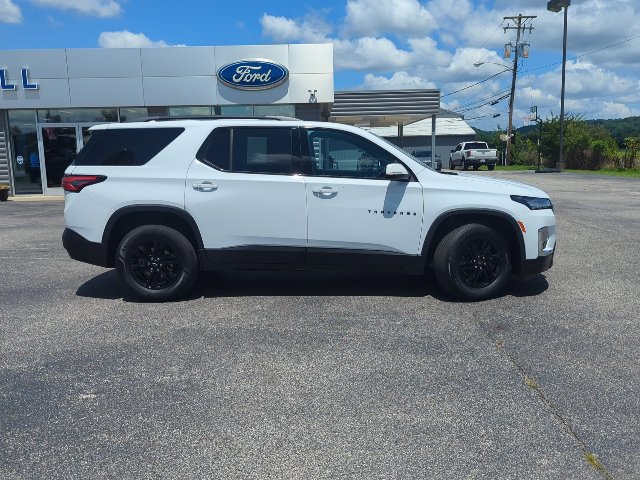 Used 2023 Chevrolet Traverse LT w/ Midnight/Sport Edition AWD/4WD image 35