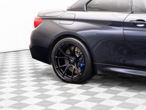Used 2018 BMW M4 Convertible w/ Competition Package image 33