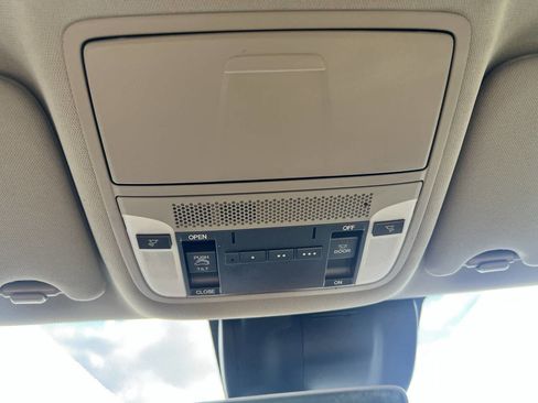 Used 2017 Acura MDX FWD image 32