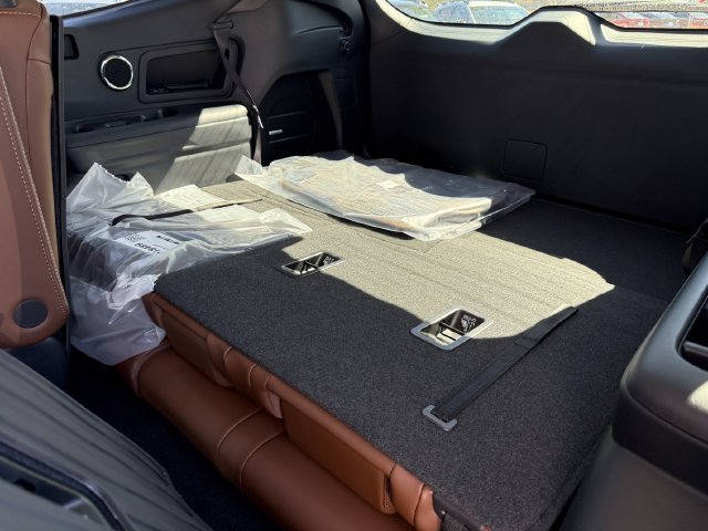 Certified 2026 Subaru Ascent Touring AWD/4WD image 14