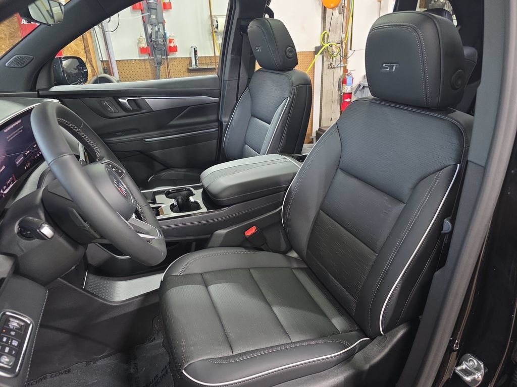 New 2026 Buick Enclave Sport Touring w/ Power Package AWD/4WD image 17