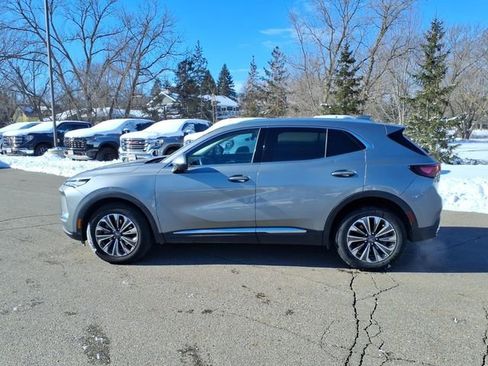 Used 2025 Buick Envision Preferred image 7