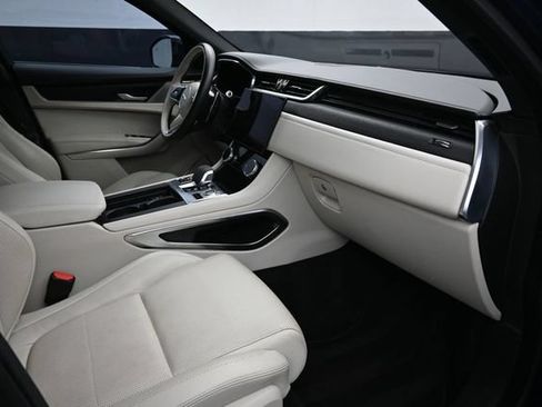 Used 2021 Jaguar F-PACE S AWD/4WD image 16