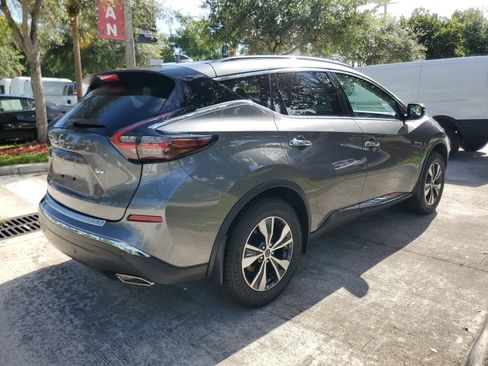 Used 2024 Nissan Murano SV FWD image 7