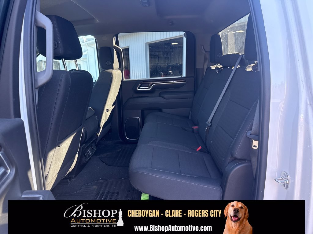 Used 2026 Chevrolet Silverado 2500 LT AWD/4WD image 16