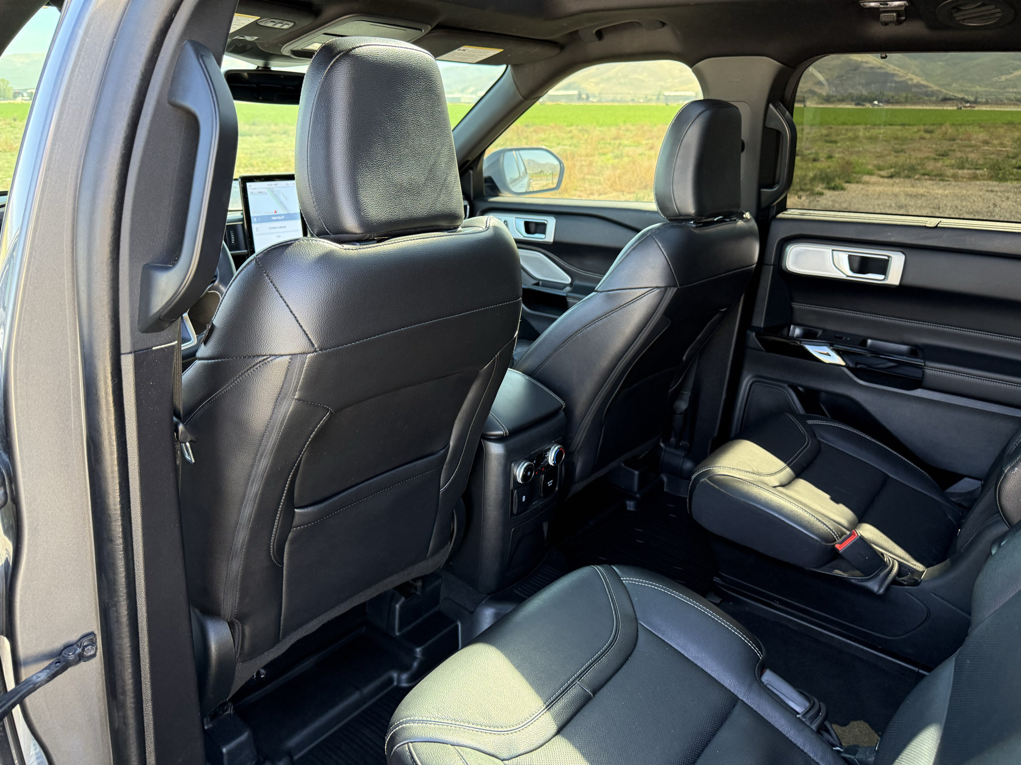 Used 2023 Ford Explorer ST w/ Equipment Group 401A AWD/4WD image 28