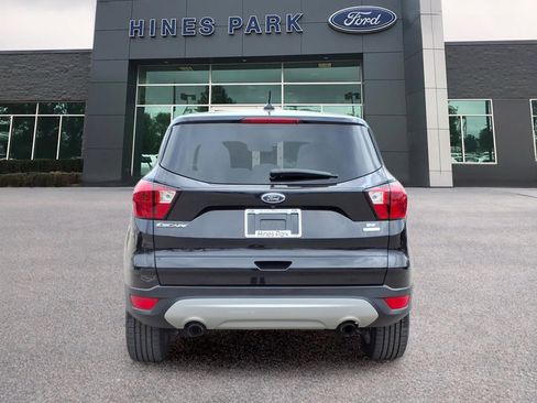 Used 2019 Ford Escape SE FWD image 6