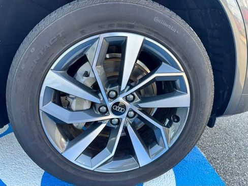 Certified 2023 Audi Q5 2.0T Premium Plus w/ Premium Plus Package AWD/4WD image 47