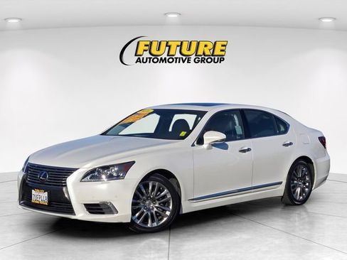 Used 2016 Lexus LS 460 w/ Comfort Package RWD image 10