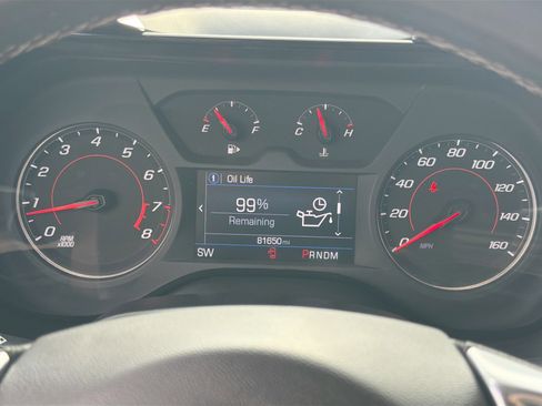 Used 2020 Chevrolet Camaro LT image 36