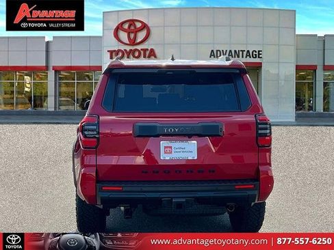 Used 2025 Toyota 4Runner TRD Off-Road Premium image 8