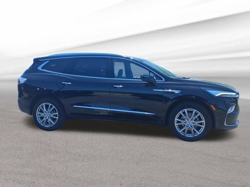 Certified 2023 Buick Enclave Essence w/ Experience Buick Package AWD/4WD image 7