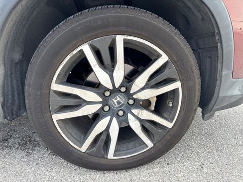 Used 2021 Honda Pilot Touring image 6
