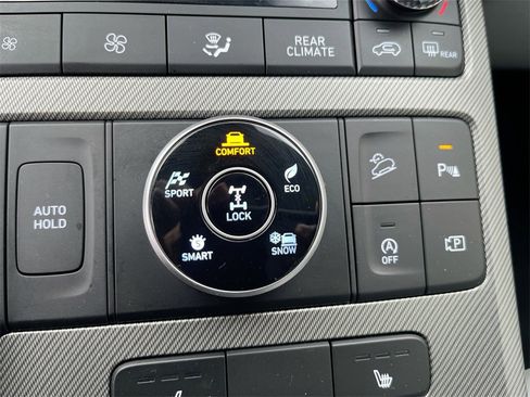 Used 2024 Hyundai Palisade SEL image 21