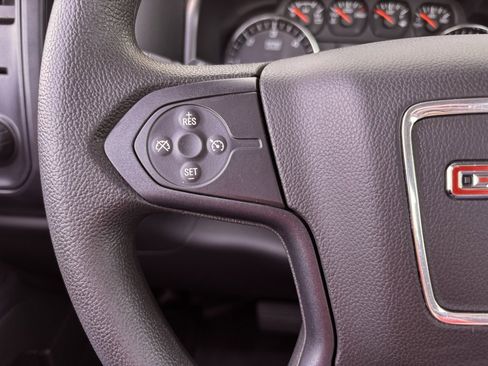 Used 2017 GMC Sierra 1500 2WD Regular Cab image 5