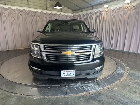 Used 2017 Chevrolet Tahoe Premier image 2
